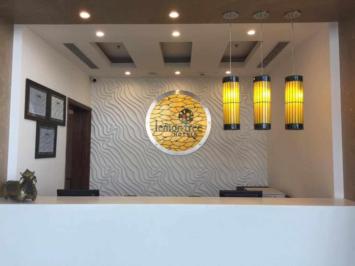 Lemon Tree Hotel, Sector 60, Gurugram Gurgaon Exterior foto