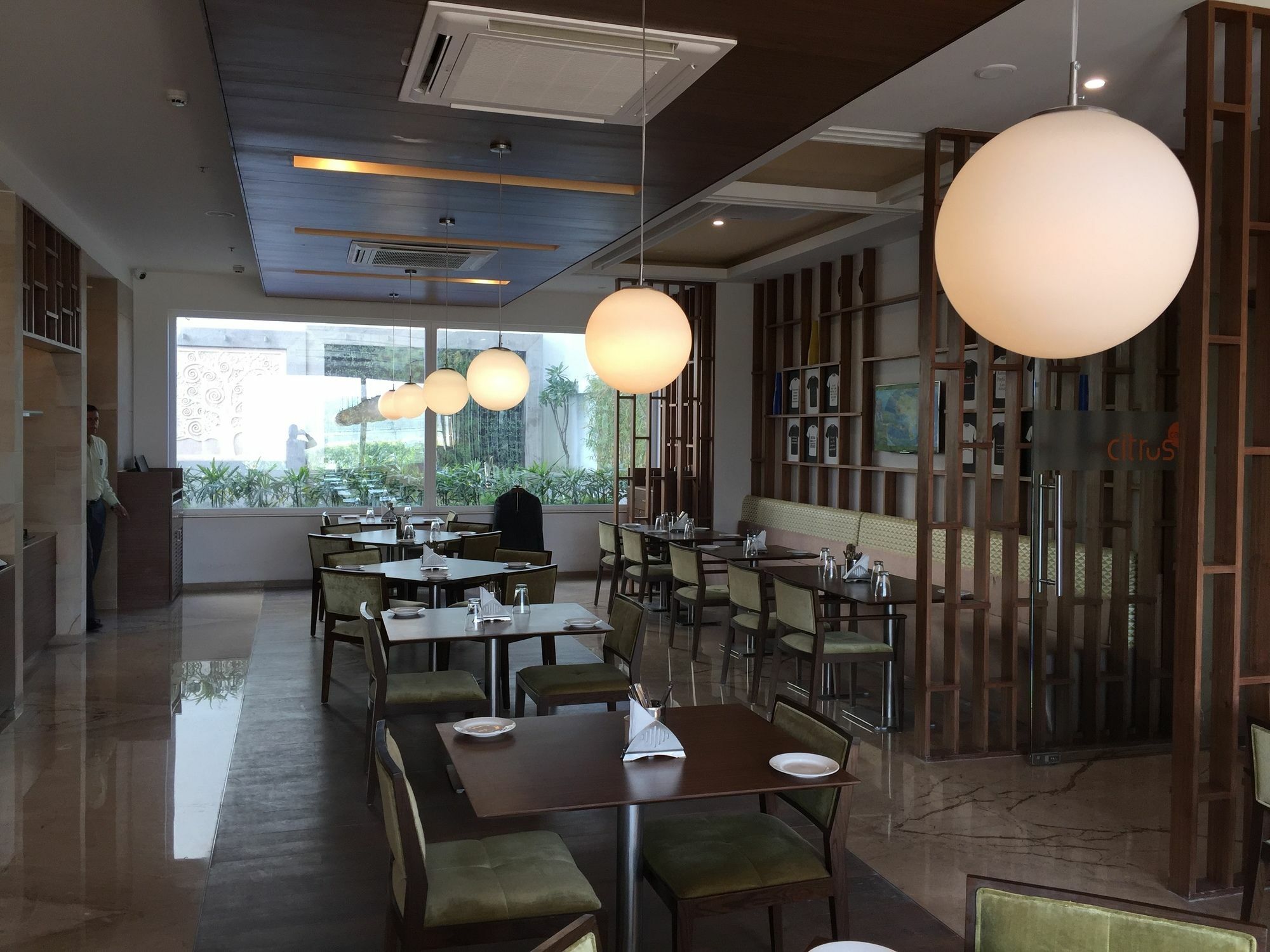 Lemon Tree Hotel, Sector 60, Gurugram Gurgaon Exterior foto